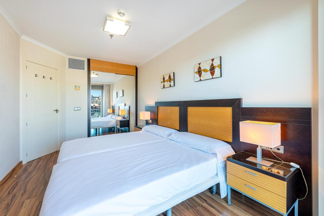 797 Holiday Rentals - Arcosur1- Moderno Apartamento Con Terraza Y Vistas Benalmádena Extérieur photo